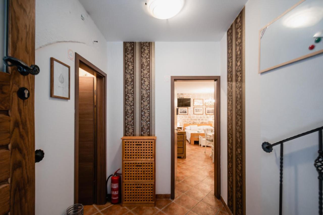 Lito Apartments 시베니크 외부 사진